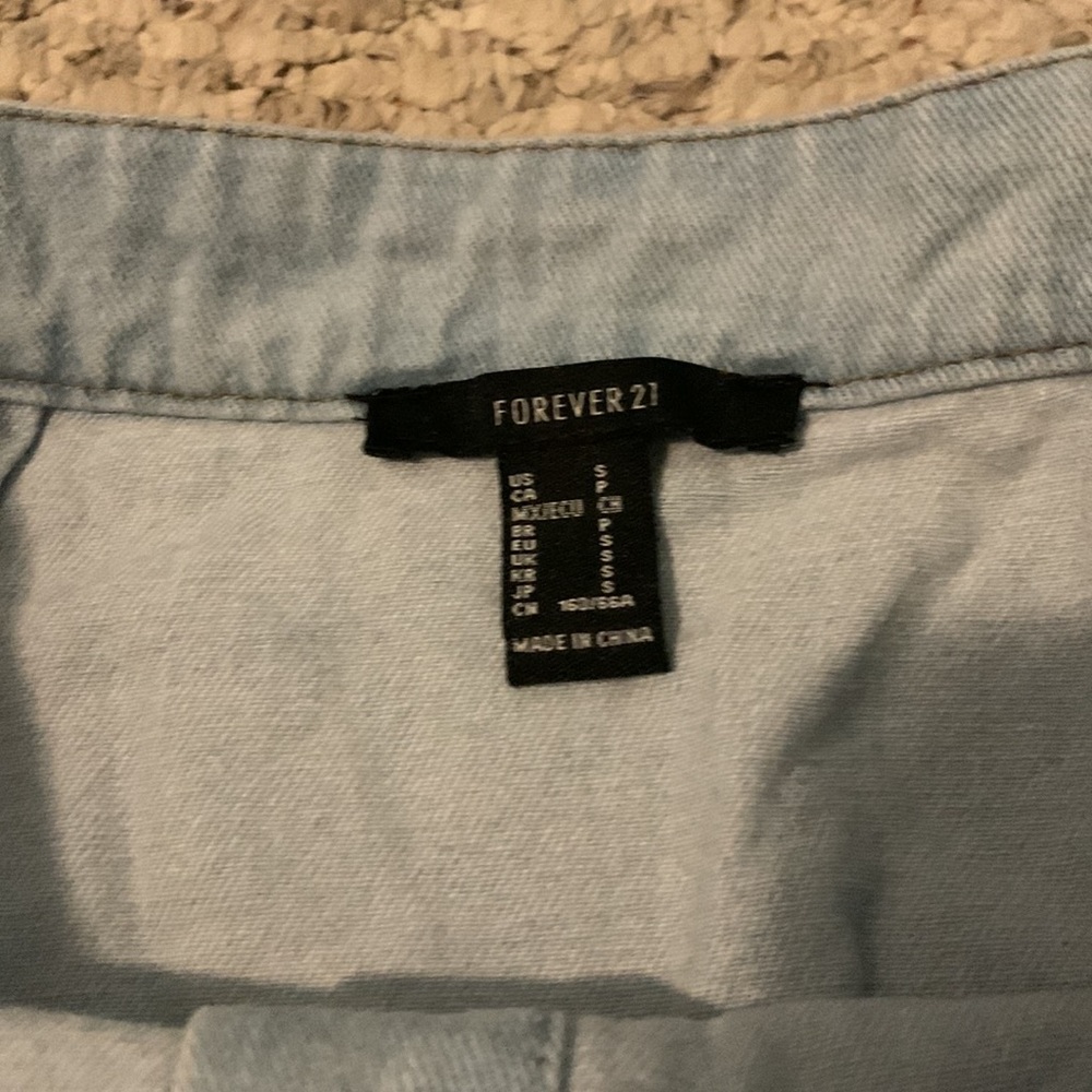 Denim mini skirt, button up front - Picture 2 of 3
